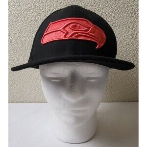 New Era Seattle Seahawks 9Fifty Black/Pink Logo Adjustable Snapback Hat Cap
